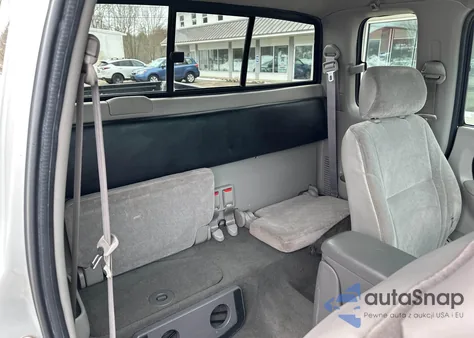 2003 Toyota Tacoma Base V6 z USA, uszkodzony, nr VIN 5TEWN72N63Z187553